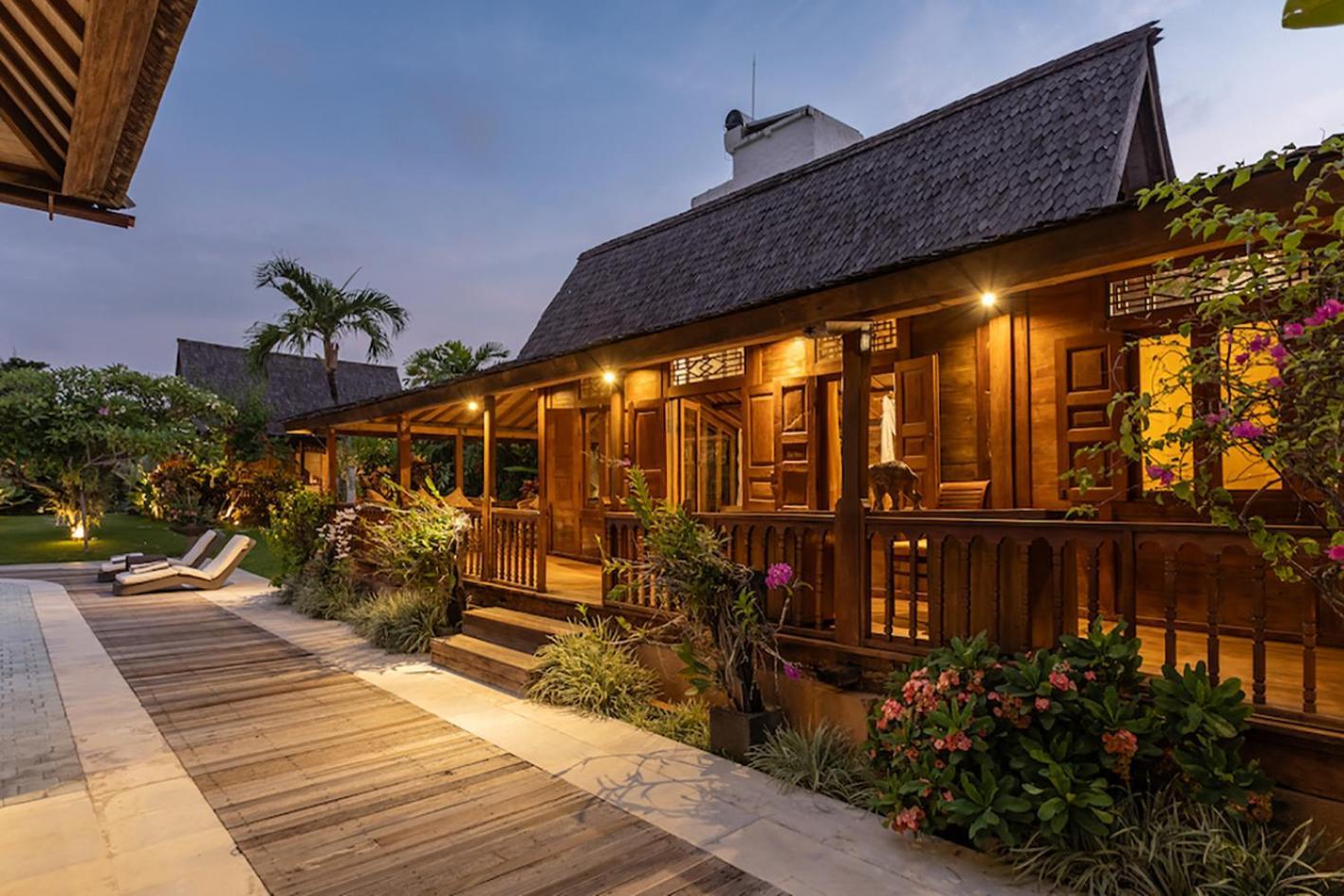 Villa Lina By Optimum Bali Villas ชังกู ภายนอก รูปภาพ